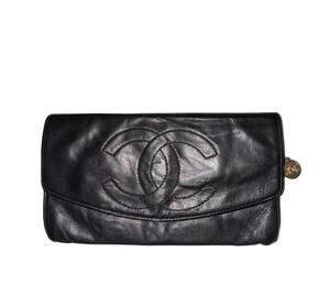 Vintage CHANEL CC Butter Soft Lamb Leather Navy Blue Leather Flap Wallet VTG